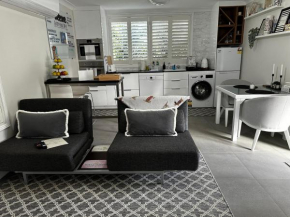 Luxury Boutique Self-Contained Private Granny Flat
